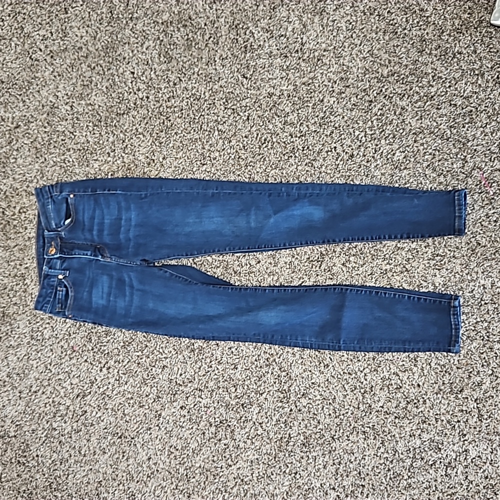 Skinny jeans